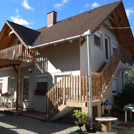 Apartamento In 19297 Balatonmáriafürdő